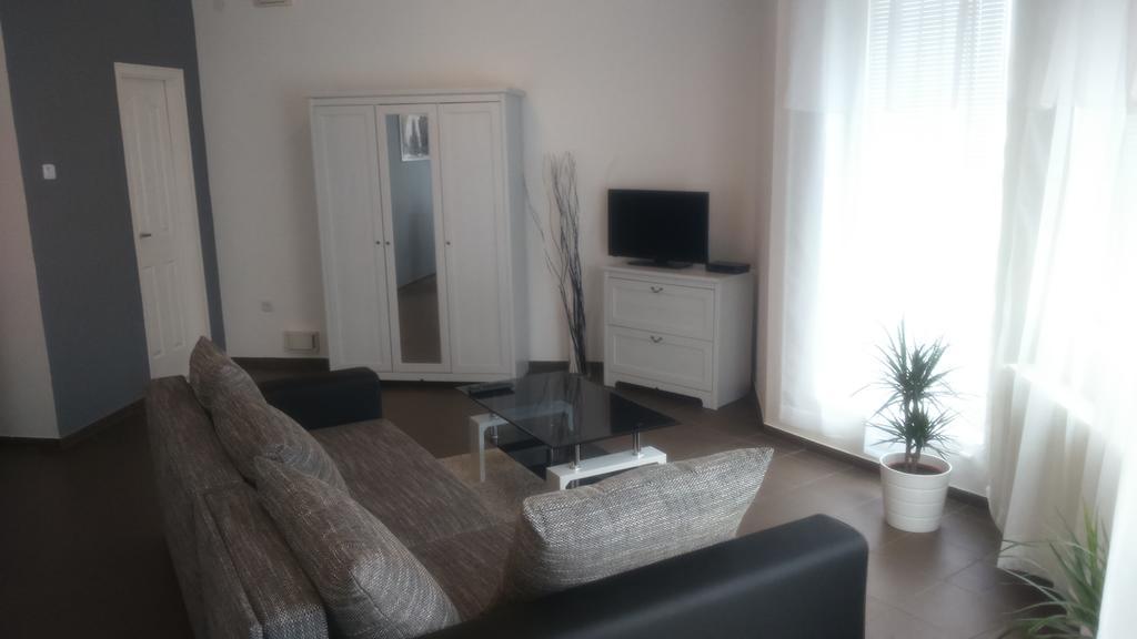Solid Apartmans Budapest Chambre photo